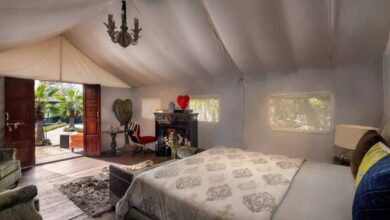 private hotels in Delhi